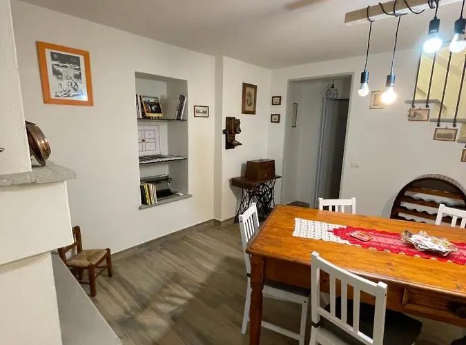 Holiday home Sassaia11 *
