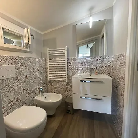 Hébergement de vacances Sassaia11 *